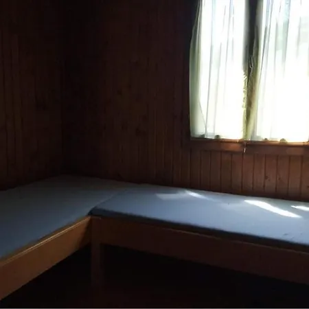 Feher-lovastanya Chalet Hidegkut